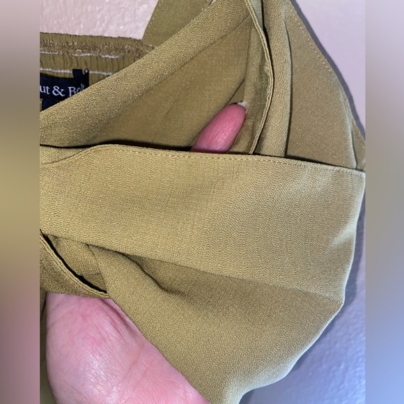 SALE!!
NWOT Strut & Bolt Sage Green Women's Tank Top - Picture 9 of 10